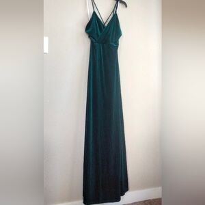 NWT Size Medium Elegant Green Velvet Maxi Dress Spaghetti Straps And Skirt Slip